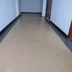 保養(yǎng)硫酸鈣防靜電地板需要注意的細節(jié)